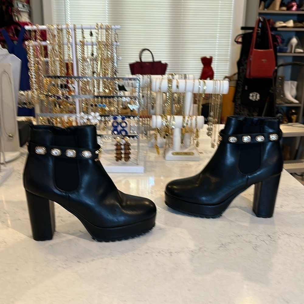Juicy Couture black jeweled heeled ankle boots size 8.5